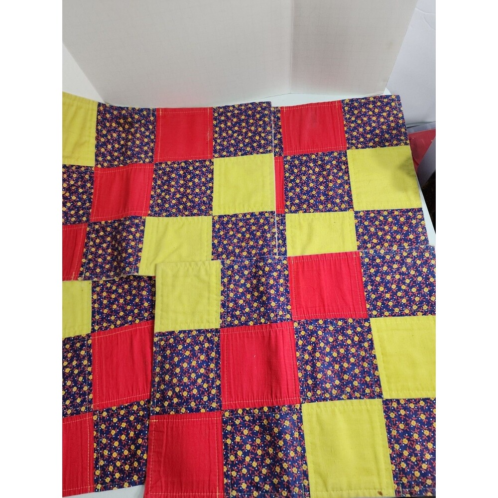 4 Handmade Placemats Small Flowers Patchwork Reversible Yellow Faux Leather